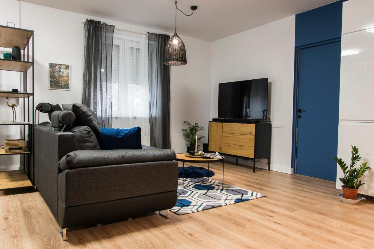 Danubio****2 Bedrooms-Be In The Center Of It All! Budapest Eksteriør billede
